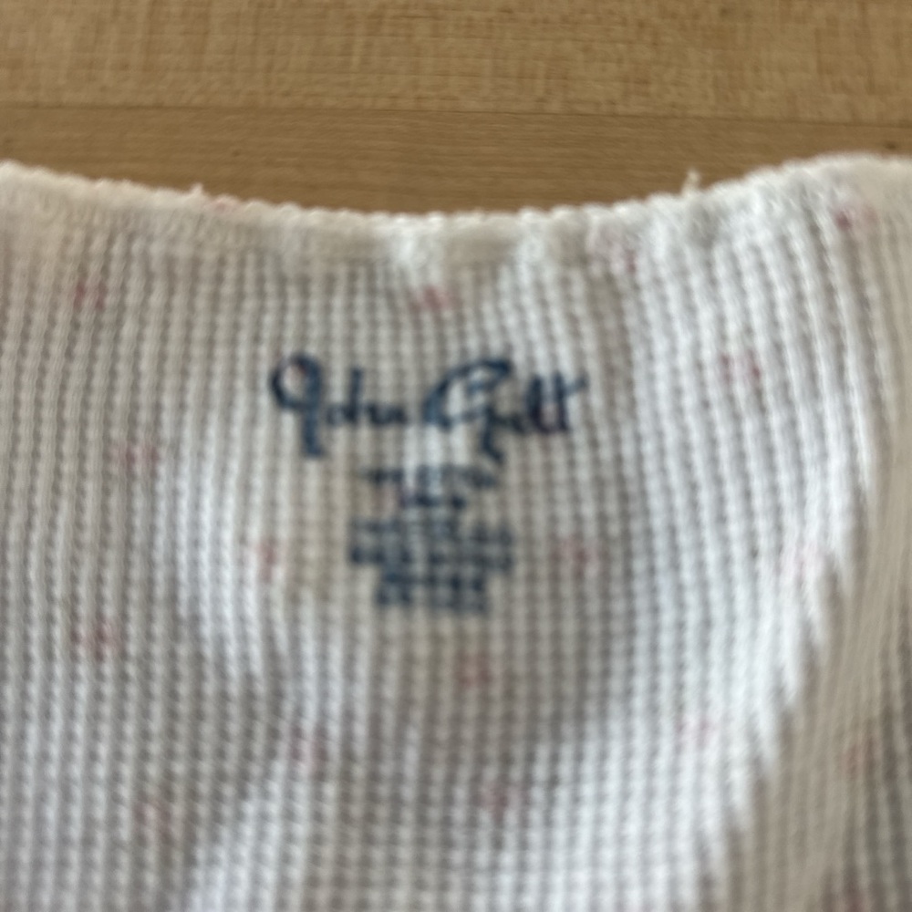 White flowered Ribbed Top - Picture 2 of 4